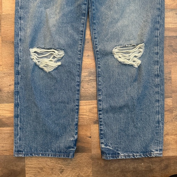 Express Relaxed Straight Blue Ripped Denim Jeans Woman’s 8 Regular - Picture 8 of 9